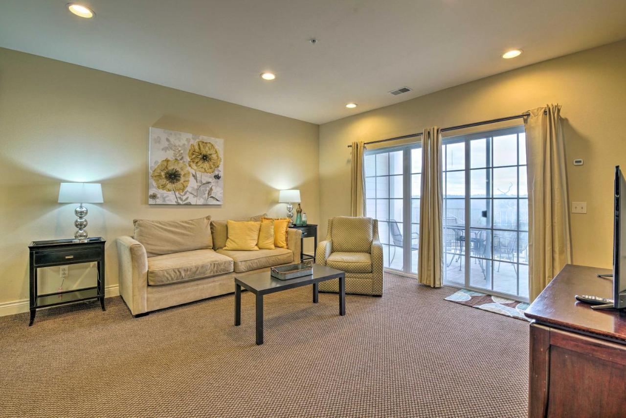 Inviting Branson Condo With Outdoor Dining Area Extérieur photo