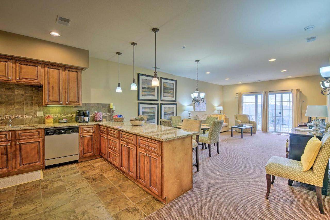Inviting Branson Condo With Outdoor Dining Area Extérieur photo