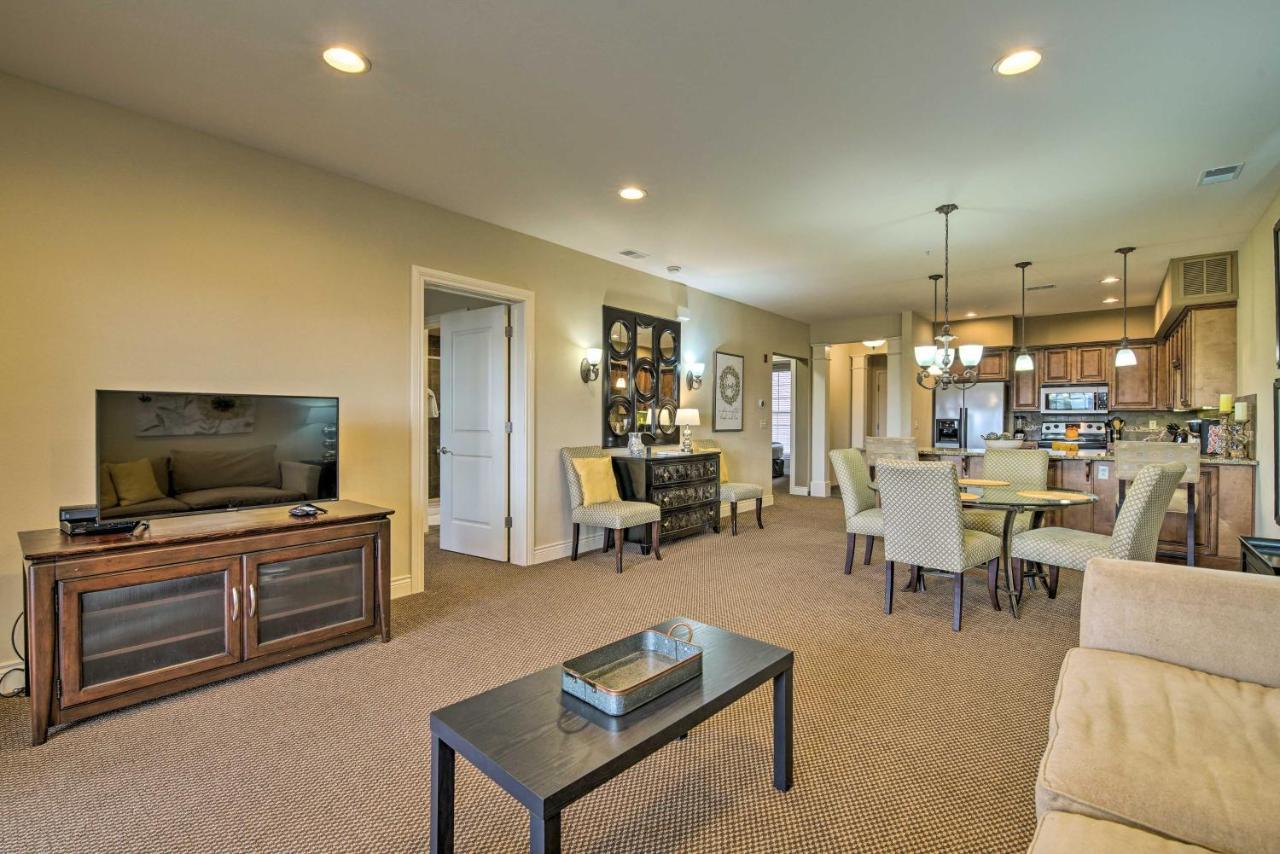 Inviting Branson Condo With Outdoor Dining Area Extérieur photo