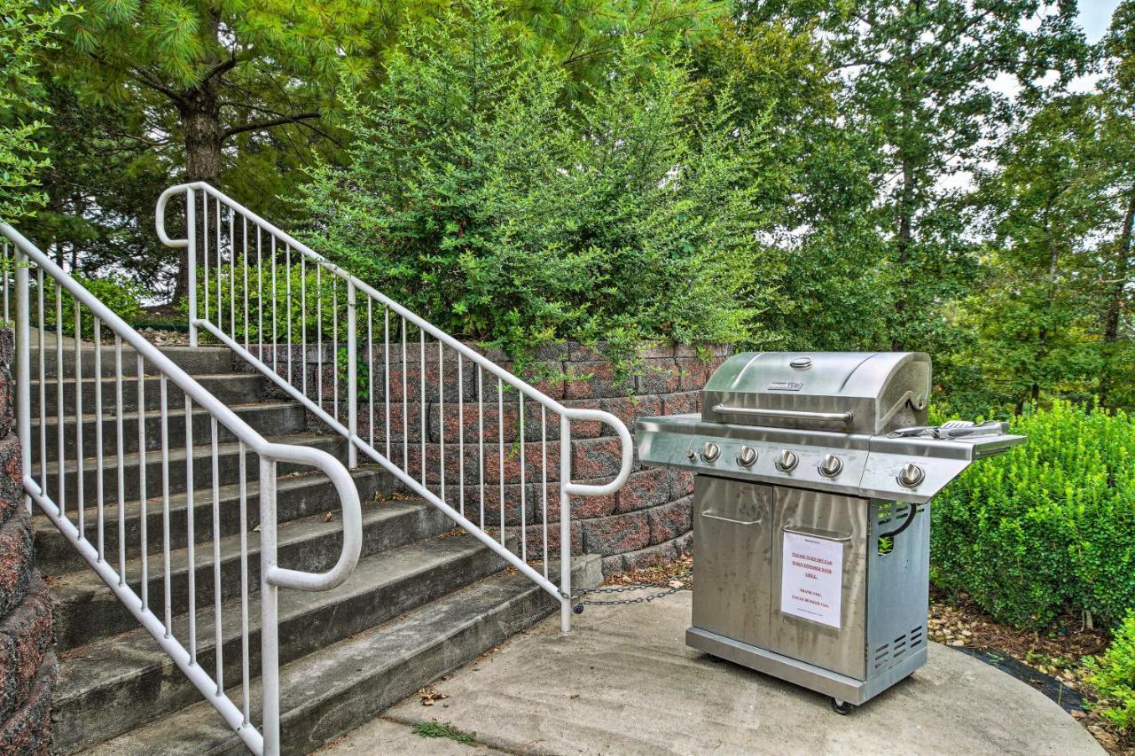 Inviting Branson Condo With Outdoor Dining Area Extérieur photo